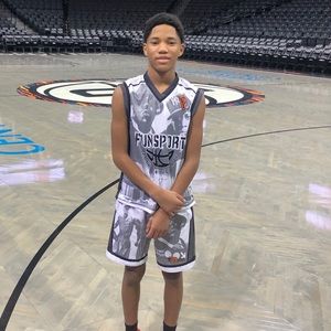 Meet your Posher, Quentin